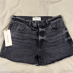 SLVRLAKE Farrah Relaxed cut off black denim shorts. Size 27. New with tag